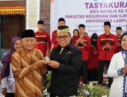 Tasyakuran dan Potong Tumpeng Awali Rangkaian Dies Natalis Ke-56 FKIP Unila