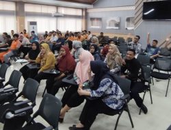 Wadek FISIP Unila Ingatkan Tendik Selalu Jaga Integritas, Profesionalisme dan Kedisiplinan