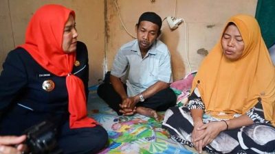 Wali Kota Eva Dwiana Kunjungi Keluarga Korban Tenggelam Pesisir Pantai TelukBetung