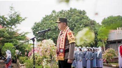 Maraknya Kenakalan Remaja, Wakapolda Lampung Pimpin Upacara Di SMAN 2 Bandar Lampung