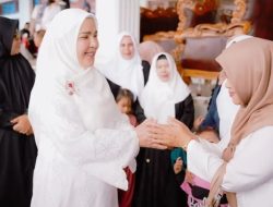 Warga Antusias, Wali Kota Eva Dwiana Open House Idul Adha 1445H