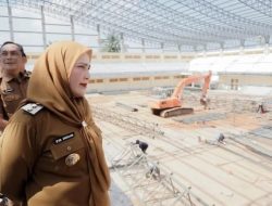 Wali Kota Eva Dwiana Tinjau Pembangunan GOR Siger Way Halim
