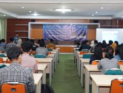 UPT Perpustakaan Gelar Workshop Public Speaking dan Motivasi