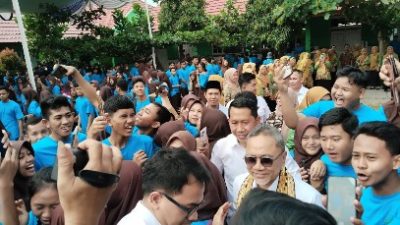 Ini Pesan Mendag RI Zulhas Saat Mengunjungi SMA Di Lampung Selatan