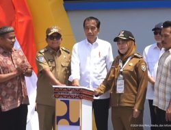 Resmikan Pasar Pasir Gintung, Jokowi Pesankan Wali Kota Eva Dwiana dan Pedagang Rawat Pasar