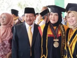 Raih Predikat Cumlaude, Wali Kota Eva Dwiana Resmi Menyandang Gelar Magister Hukum Ekonomi UIN RIL