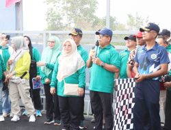 Pj Gubernur Lampung Lepas Peserta Jalan Sehat Peringatan Hari Perhubungan Nasional 2024