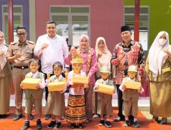 Bunda PAUD Lamsel Resmikan Gedung Baru TK Masjid Agung Kalianda