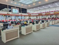 Pj Gubernur Lampung dan Ketua DPRD Lampung Tandatangani Persetujuan Bersama Raperda APBD Tahun 2025
