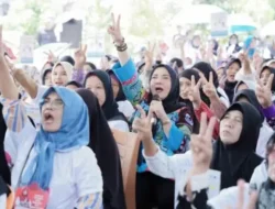 Eva Dwiana Janjikan 30 Ribu Angkringan Diberikan Pinjaman Tanpa Bunga