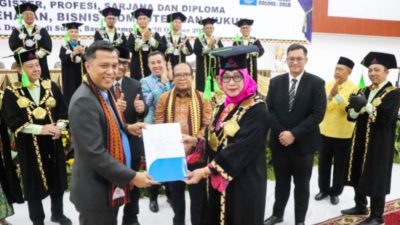 Pj Gubernur Lampung Hadiri Wisuda Umitra, Dorong Lulusan untuk Berkontribusi dalam Pembangunan Daerah