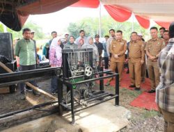 LPPM Serahkan Produk Hasil Penelitian Dosen Teknis kepada Masyarakat Desa Trimulyo