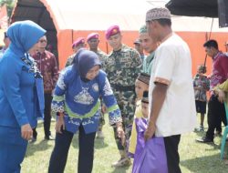 Unila Dukung Baksos Korps Marinir, Rektor Terima Penghargaan