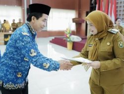 Wali Kota Eva Dwiana Lepas 84 PNS Purna Bakti