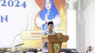 Refleksi dan Harapan Warnai Malam Pergantian Tahun Baru 2025, Pj Gubernur: Syukuri Pencapaian Diraih