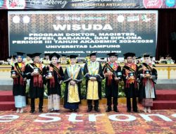 717 Wisudawan Unila Ikuti Prosesi Wisuda Periode Tiga 2024/2025
