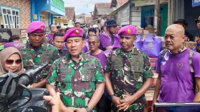 Marinir & PT Asia Makmur Baksos Korban Terdampak Banjir di Bandar Lampung