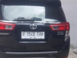 Ditengah Penderitaan Rakyat, Diduga Oknum Pejabat Di Lampung Selatan Gunakan Dua Kendaraan Mewah Dan Masukan Tenaga Honor Melalui Jalur Istimewa
