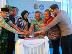 Wali Kota Eva Dwiana Resmikan Empat Gedung SD – SMP