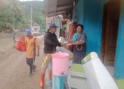Pemkot Bandar Lampung Bagikan Nasi dan Air Mineral Ke Korban Terdampak Banjir