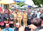 Prosesi Adat Adat Sai Batin Lima Marga Sambut Kedatangan Egi-Syaiful di Kantor Bupati