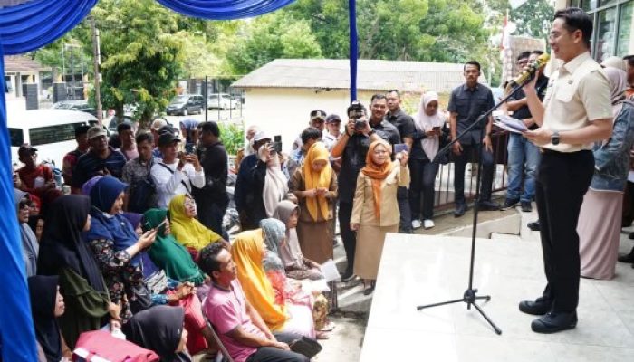 EGI-Syaiful Salurkan Bantuan ATENSI Dari Kemensos Untuk PPKS Di Lampung Selatan