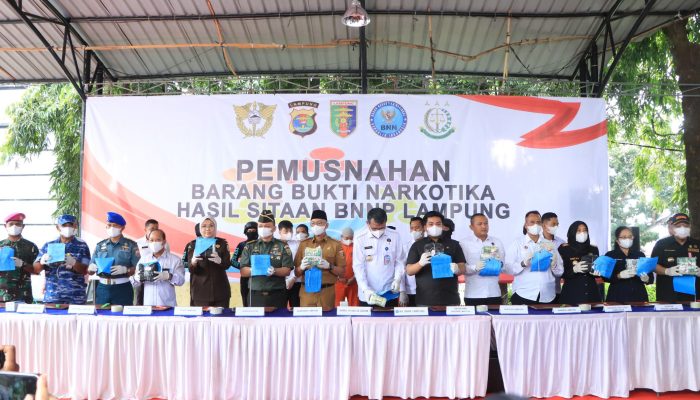 Gubernur Lampung Bersama Forkopimda dan BNNP Musnahkan Sabu Seberat 14.928,36 Gram