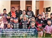 Zita Anjani Riang Gembira Bersama Siswa SLB Kasih Bunda