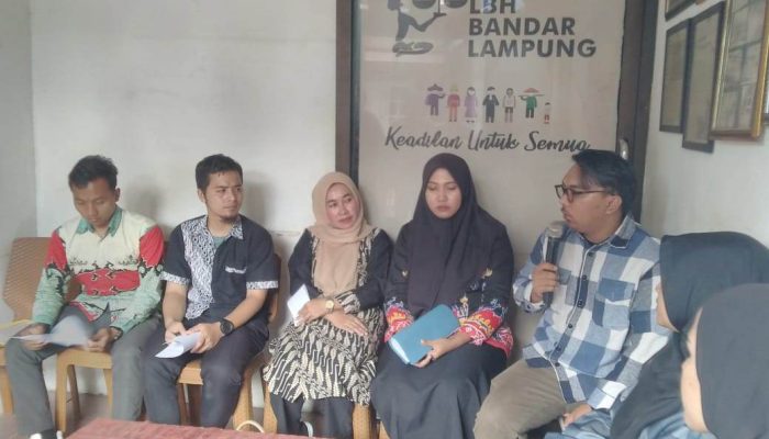 Guru Honorer R4 Lampung Suarakan Nasib: Status “Menggantung”, Gaji Minim, dan Masa Depan Tanpa Kepastian