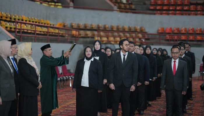 Sebanyak 170 Dosen dan Tendik Unila Resmi Disumpah