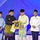 Gubernur Mirza Terima Anugerah Tun Perak Dunia Melayu Dunia Islam