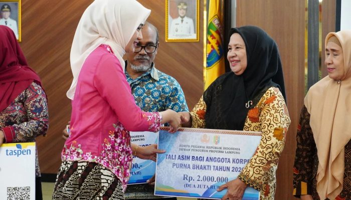 Pemprov Lampung Lepas 42 ASN Purna Bakti, Kadis Perkebunan Intizam Capai Pangkat Tertinggi