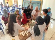 Mahasiswa KKN Unila Gelar Sosmocaf, Dorong Hilirisasi Singkong Melalui Inovasi Tepung Mocaf