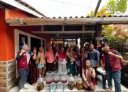 Mahasiswa KKN Unila Gelar Program Bulega dan Demonstrasi POC