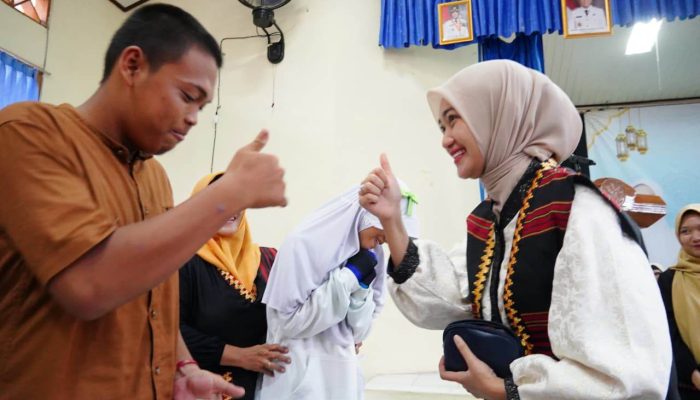 Ramadan Bersama Siswa SLB, Wagub Jihan Tekankan Nilai Empati dan Ketakwaan
