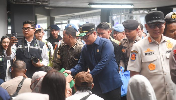 Ketua DPRD dan Gubernur Lampung Dampingi Kapolri Tinjau Arus Balik di Pelabuhan Bakauheni