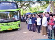 Tangis Haru Iringi 1.350 Santri ke Lirboyo, Pesan Egi: Belajarlah dengan Hati