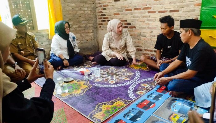 Wakil Ketua DPRD Lamsel Jenguk Korban Pekerja Ilegal, Imbau Warga Lebih Waspada