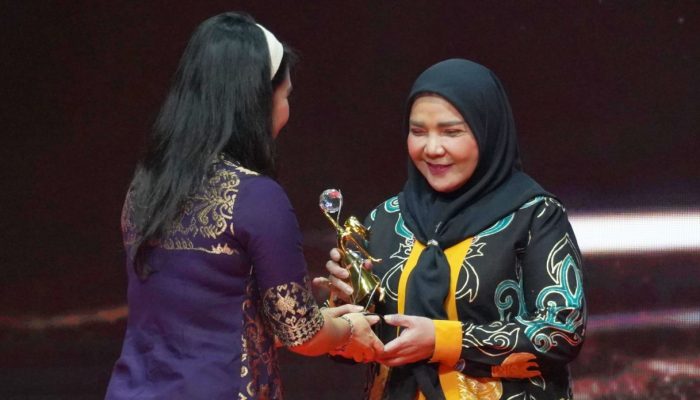 Raih Penghargaan Nasional, Eva Dwiana Dorong Kebijakan Pro-Rakyat Berkelanjutan