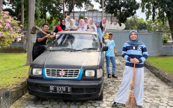 “Gertak Helau” di Setwan DPRD Lamsel Bangun Semangat Kebersamaan