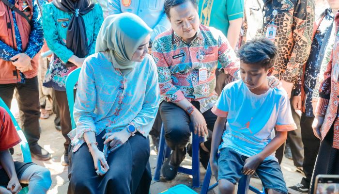 Wagub Jihan Sambangi Rumah Calon Siswa Sekolah Rakyat, Pastikan Siap Masuk Asrama