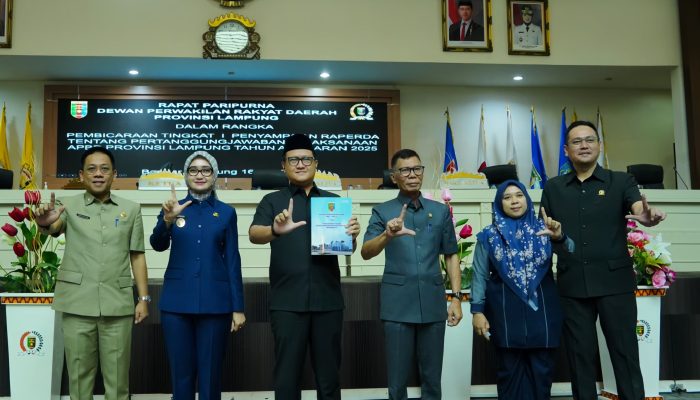 Raih WTP 12 Kali Beruntun, Pemprov Lampung Laporkan Kinerja APBD 2025 ke DPRD