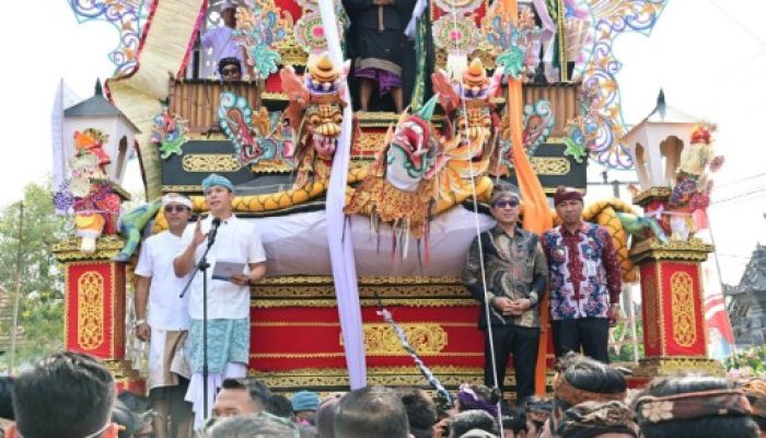 Dari Bade 24 Meter, Bupati Egi Canangkan Masa Depan Balinuraga sebagai Ikon Wisata Budaya