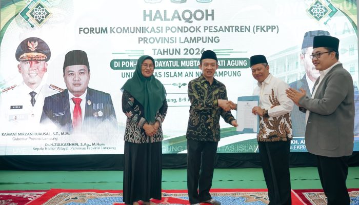Hadapi Era AI, Pemprov Lampung Dorong Pesantren Cetak Santri Melek Teknologi